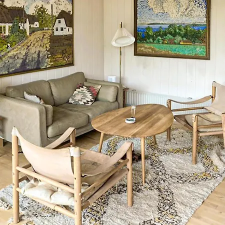 Vakantiehuis 4 Bedroom Beautiful In Vejby